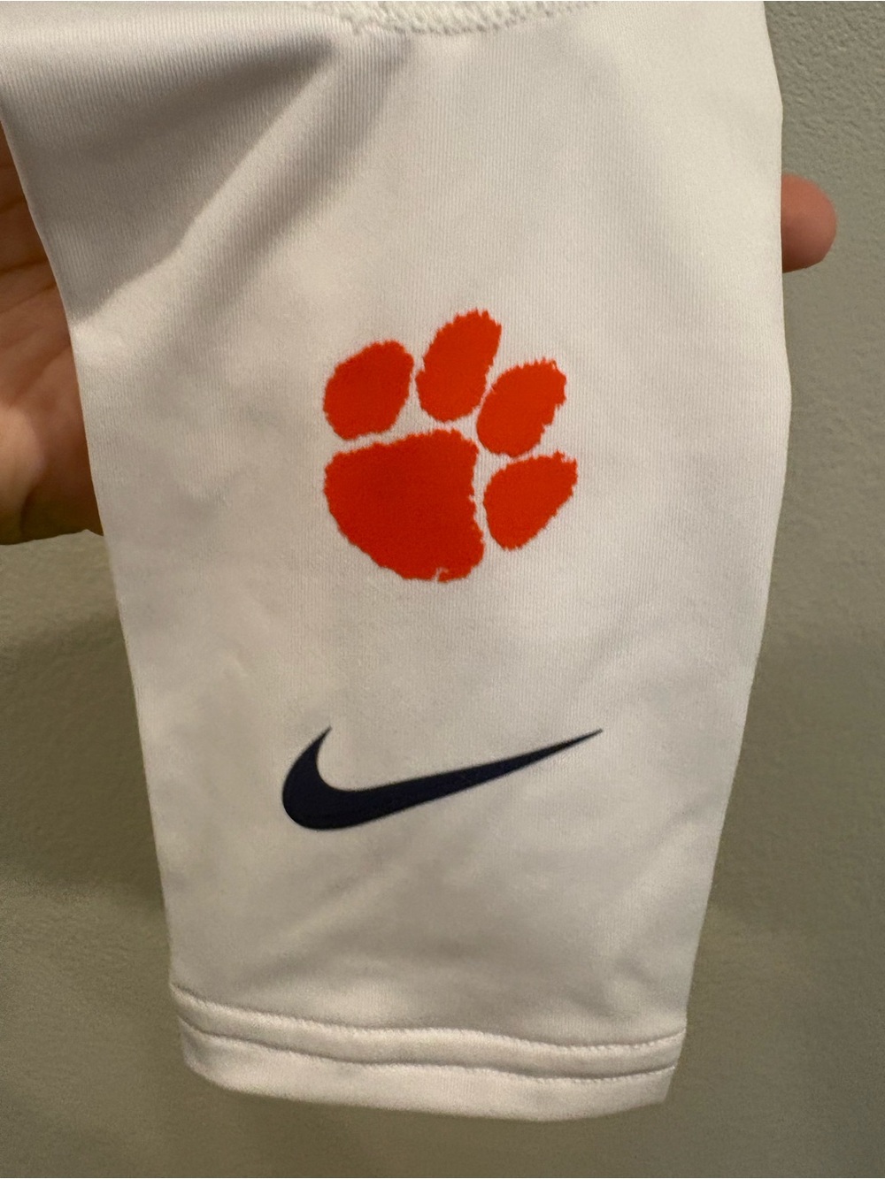 Nike Clemson Tigers Padded Basketball Compression Sleeve Men’s Size L/XL Team - Picture 6 of 9